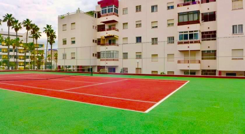 Sea-View Apartment With A Tennis Court 阿德耶 外观 照片